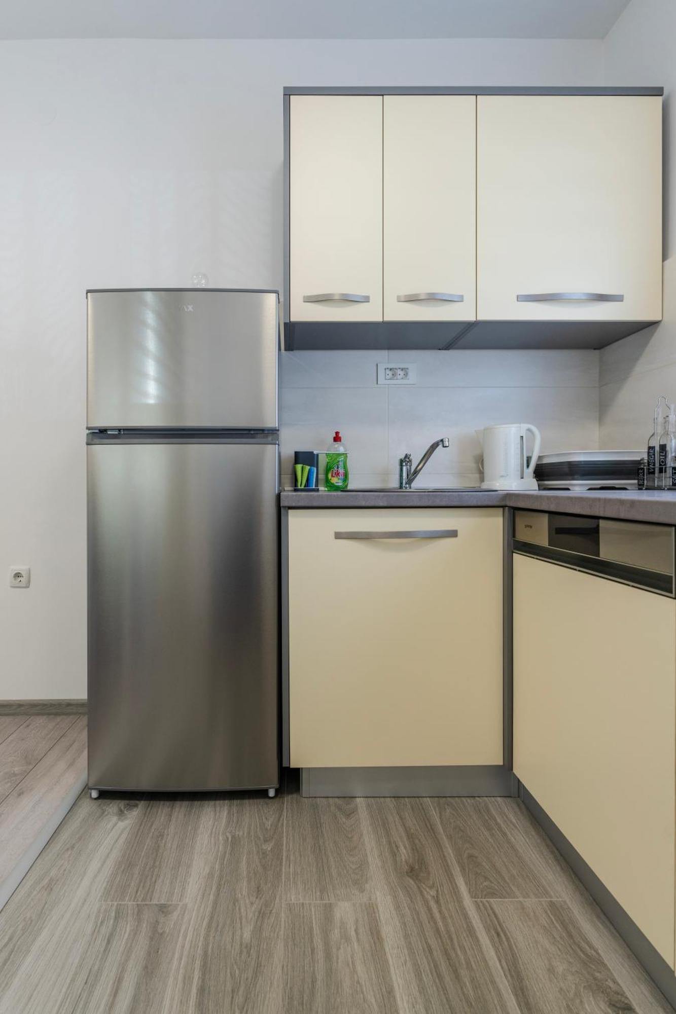 Lusi Apartman Otocsán Kültér fotó
